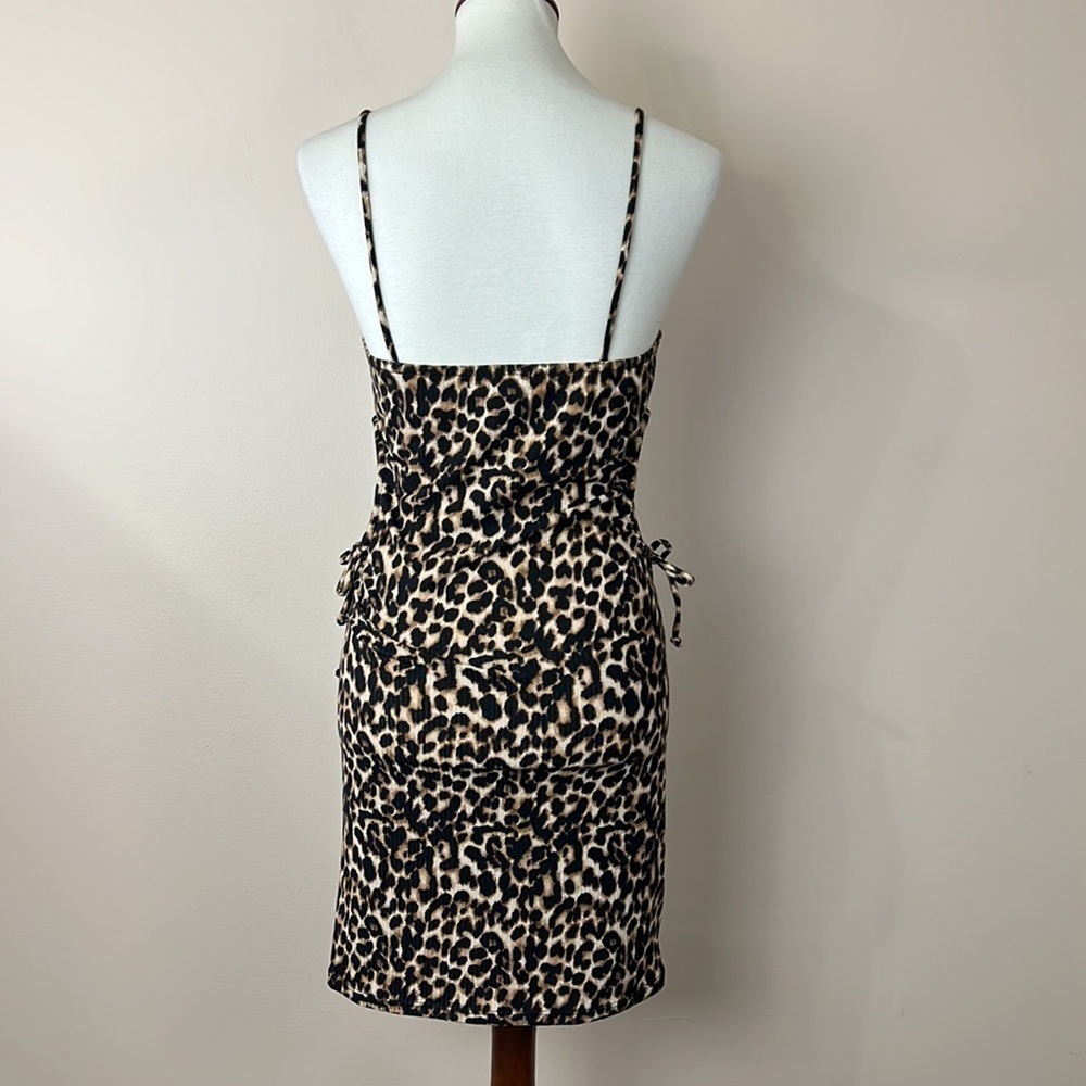 Cut out animal print dress - Picture 5 of 8